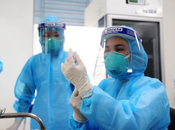 Additional 3,663 people receive Covid-19 vaccine, one suffering Anaphylaxis