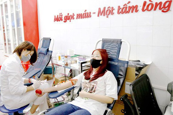 HCMC Red Cross Society hopes to collect 220,000 blood bags for saving patients