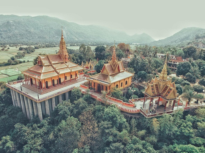 Travel experience Tri Ton visited a series of famous An Giang places