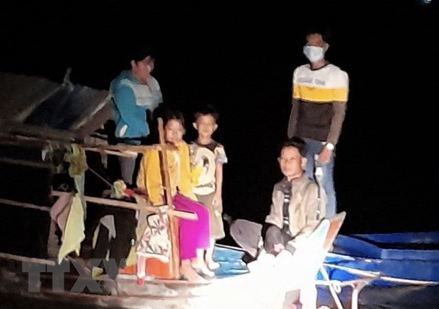 An Giang promptly prevents illegal entry of 12 people