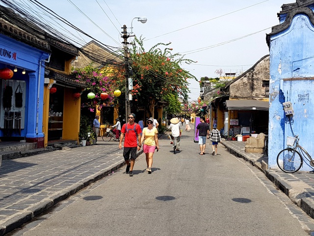 Check-in to the “chill” destination in Quang