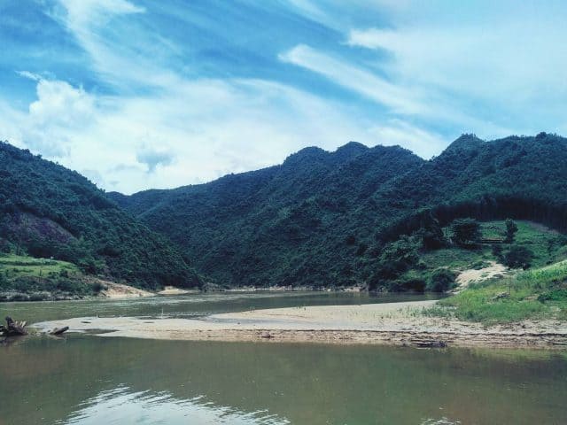 Hon Kem Da Dung exploring the famous landscape of Quang Nam