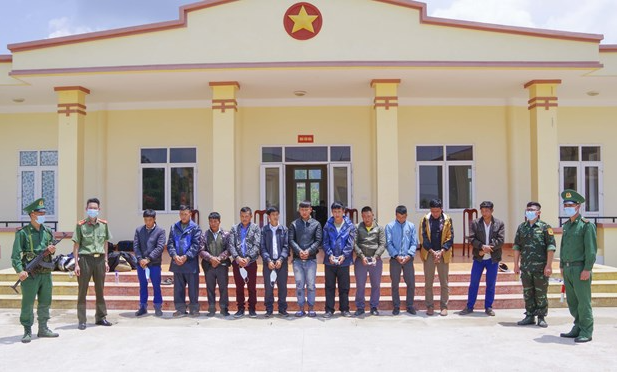 Illegal entry and exit arrested in Vietnam s localities