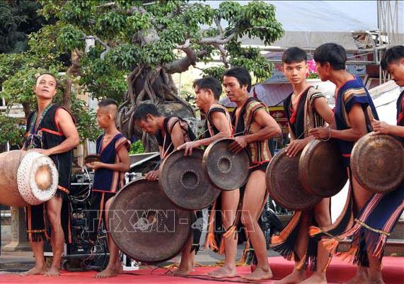 Kon Tum to host cultural festival for ethnic groups next month