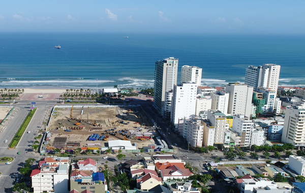 Big businesses pour billions of dong into land purchases in Da Nang