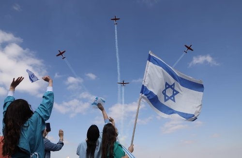 Vietnam News Today April 15 Leaders extend congratulations to Israel on 73rd Independence Day