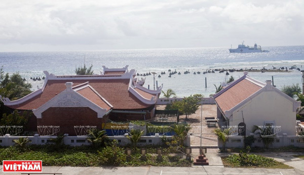Vinh Phuc Pagoda solemn in East Sea