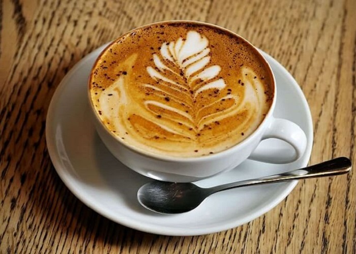 Pin right away the beautiful and romantic Thai Binh cafe addresses