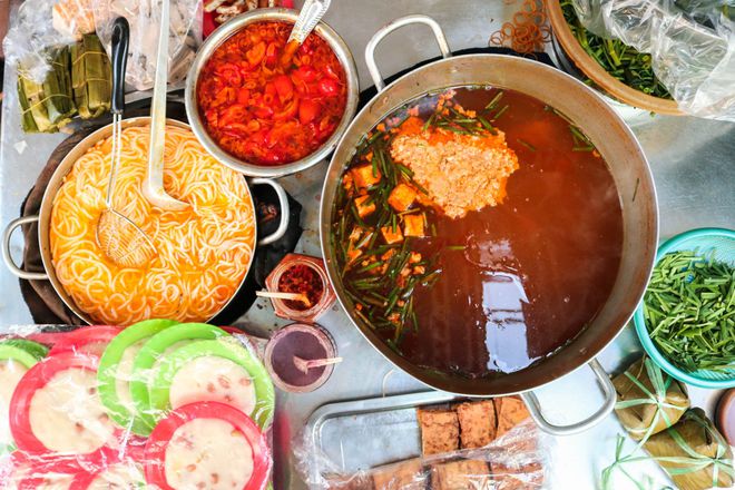 The ‘hidden alley’ restaurant in Saigon sells for exactly 3 hours, customers ‘want what they want