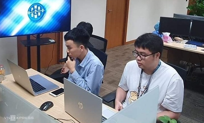 Vietnamese security experts won 40 000 dollar prize from Microsoft service
