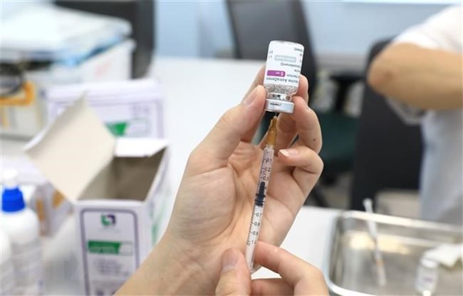 Covid-19 vaccination campaign for Bac Giang, Bac Ninh workers starts