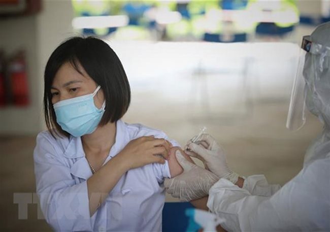 European enterprises urge Covid-19 vaccination drive in Vietnam