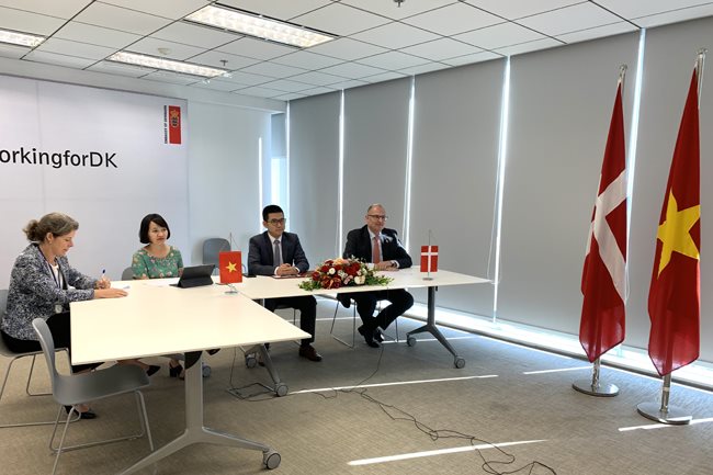 Geological survey, study contracts signed for La Gan offshore wind power project