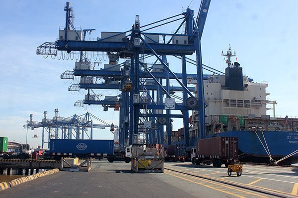 HCMC should choose strategic priorities for its development orientation: expert