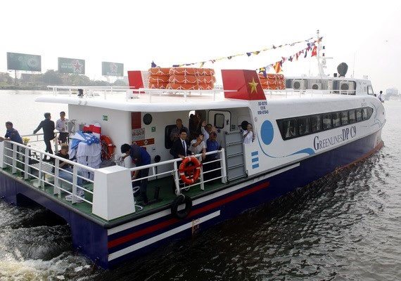 HCMC suspends speedboat route due to Covid-19
