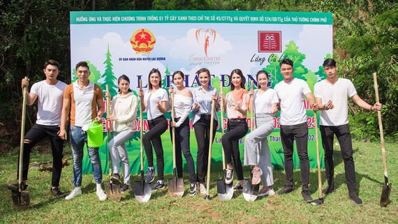 Beauty queens participate in 50-million tree planting campaign in Lam Dong
