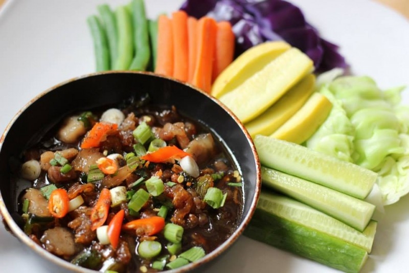 Recipe Vietnamese Vegetable Dipping Sauce with Caramelized Fish Sauce