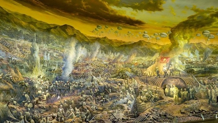 Gigantic painting reenacts historic Dien Bien Phu Victory