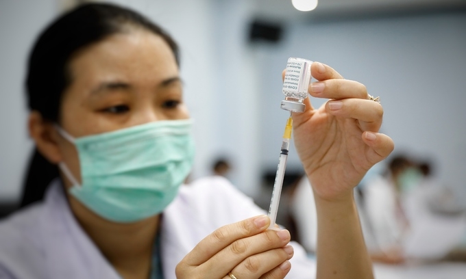 More Covid 19 vaccines arrive in Vietnam