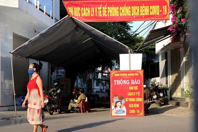 Quang Ngai begins social distancing