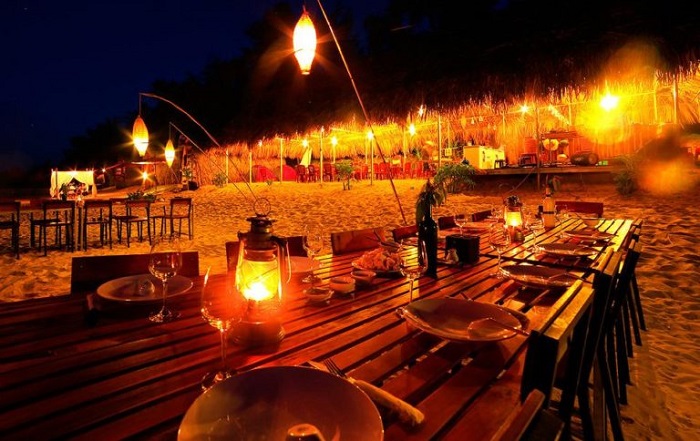 Tell you 6 delicious restaurants in Co To fresh seafood, super reasonable prices