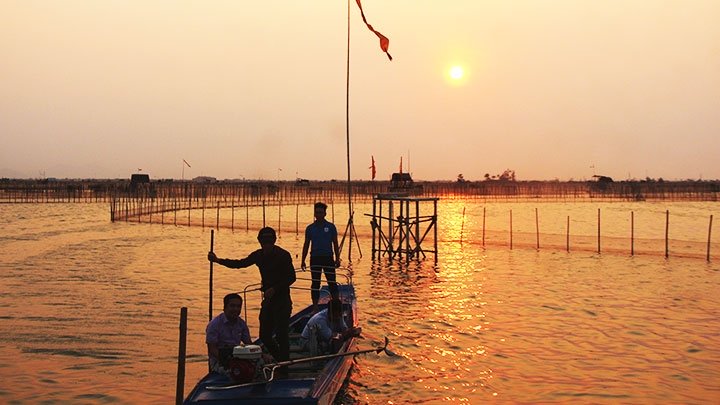 Peaceful beauty of Chuon lagoon