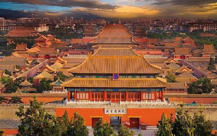 Top 10 most beautiful palace in the world