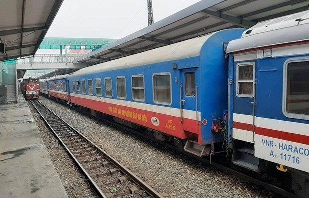 Certain train services from HCMC suspended due to low passenger numbers