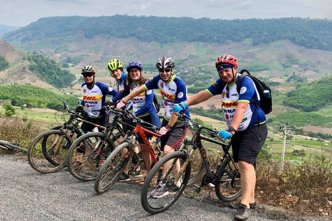 Charity bicycle ride raises over US$18,300 for Vietnamese children