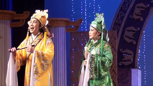 Cải lương stars perform in TV show