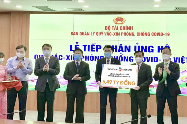 CJ Group donates VND6.49 billion to Covid-19 vaccine fund