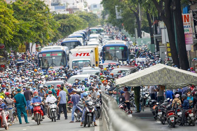 Covid-19 cases linked to religious sect cluster in HCMC rise to 211