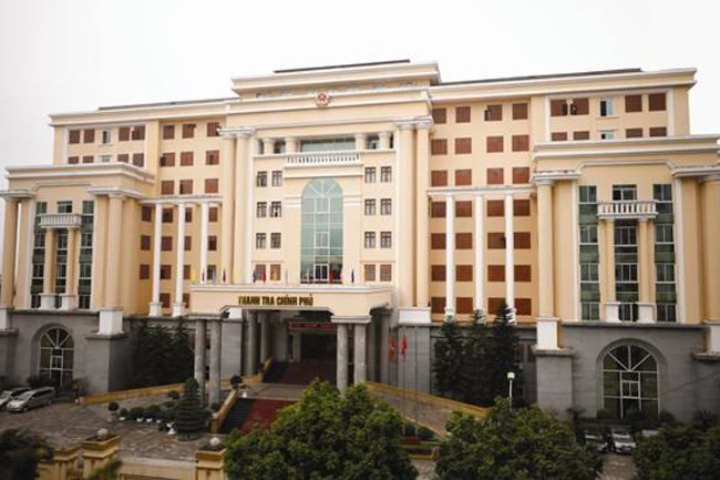 Government inspector travels abroad 27 times without asking for permission