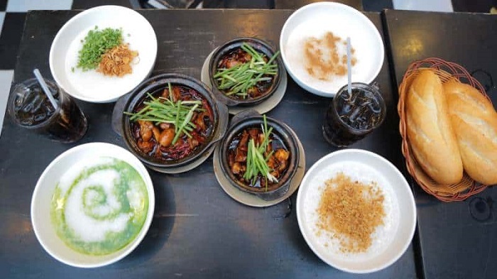 ‘Have a craving’ with the hottest food courts in Saigon today