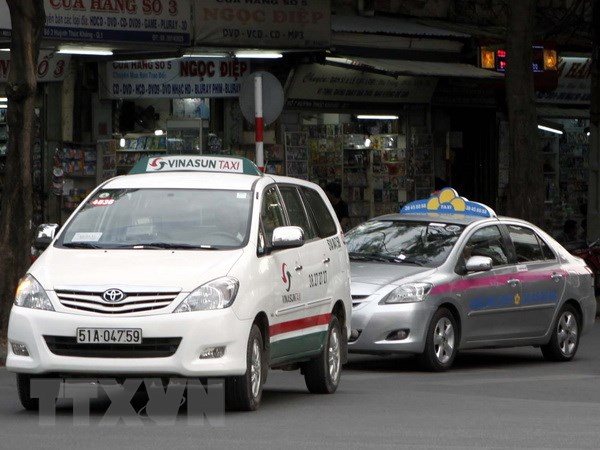 HCMC Transport Dept seeks nod for taxi services during social distancing period