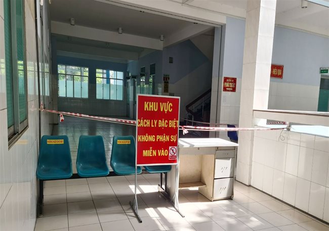 Long An suspends dine-in services after detecting several Covid-19 cases