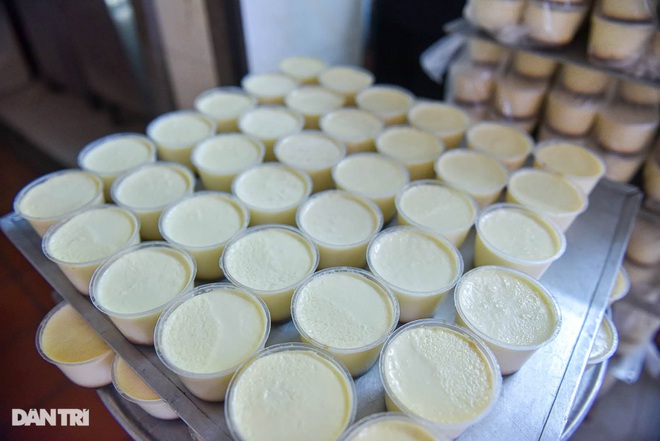Making original French cake, the Hanoi family sells 5000 boxes, collects 40 million/day