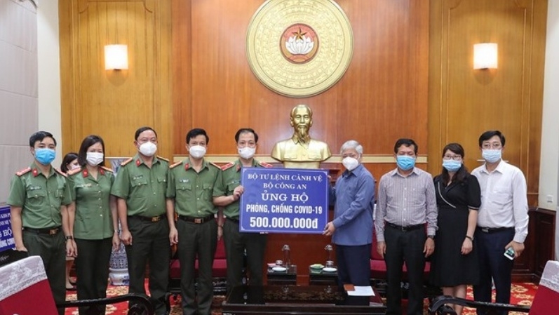 COVID-19 Vaccine Fund receives donations of VND3.5 trillion