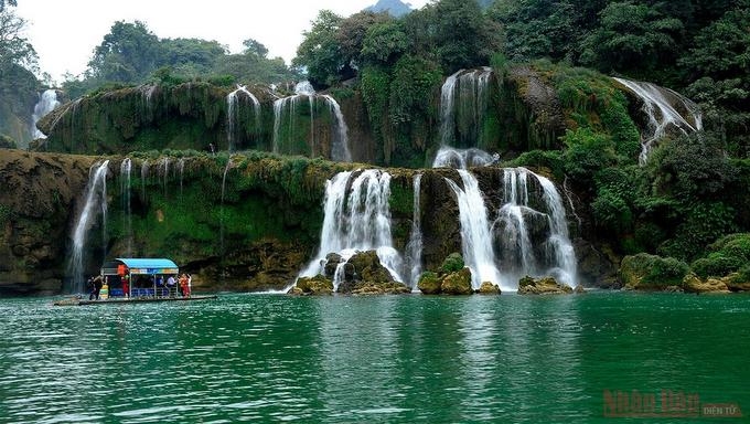Pure waterfalls - gifts from mother nature
