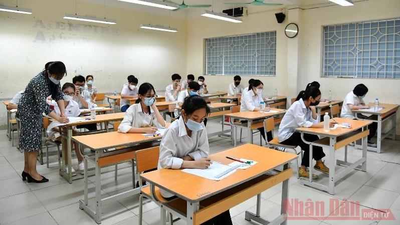 Special 10th grade entrance exams for students in Hanoi