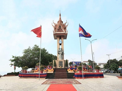 Vietnam Cambodia friendship preserved by younger generations