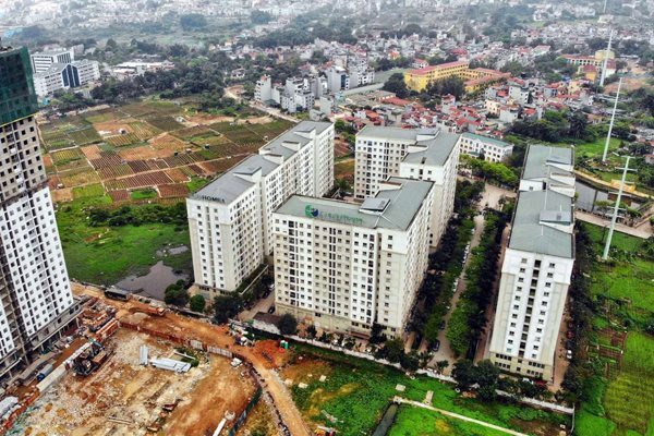 Real estate credit growth slows down