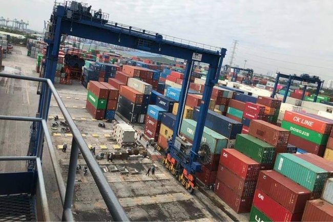 Seaport fee collection in HCMC proposed to be delayed until October