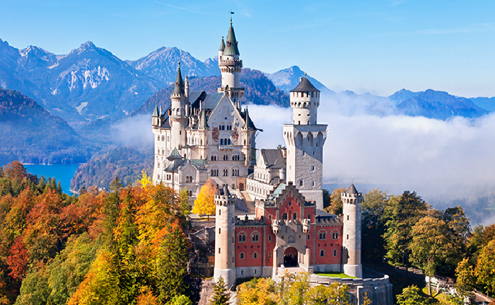 Top 10 stunning castles in Europe
