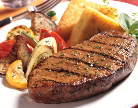 Top 5 taboo during dinner should not violate