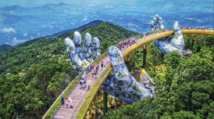 Top 8 tourist attractions in Da Nang attract young people