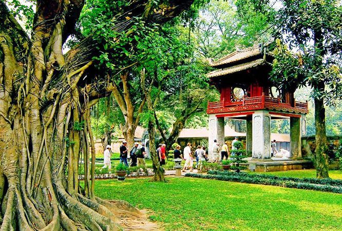 Top 10 popular attractions in Hanoi don't miss out