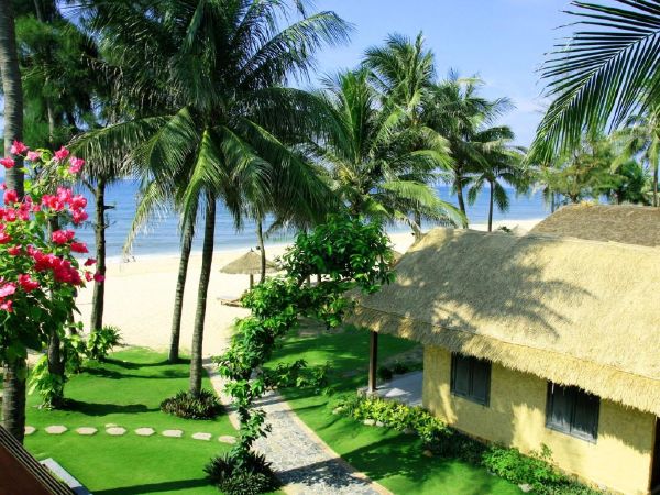 Top 6 Saigon Tourist attractions for couples and families