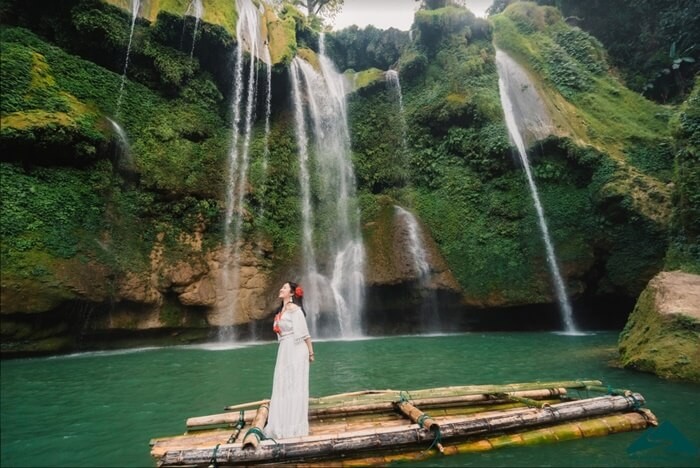 Traveling to Moc Chau to see the pristine Fairy Waterfall