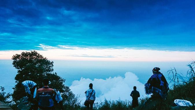 Trekking Ba Den Mountain in Tay Ninh has a dreamy view and beautiful sightseeing